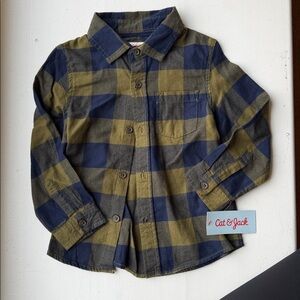 Boys size 4T Cat & Jack Navy and Olive Plaid Button-Down Shirt NWT